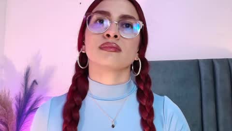 Andra Cyrus online show from 10/03/25, 05:54