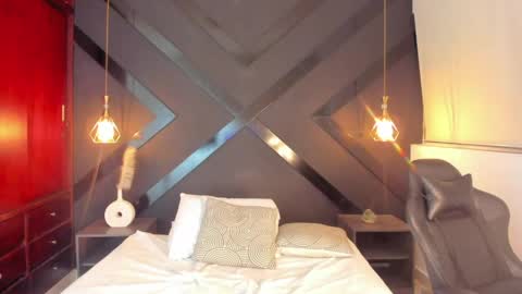 A N D R E online show from 04/09/26, 06:19