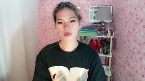 andrea06121998 online show from 12/14/25, 05:24