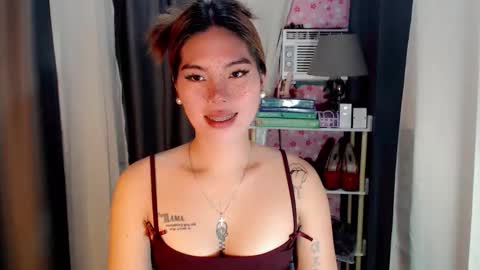 andrea06121998 online show from 04/09/26, 12:43