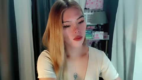 Snapshot of andrea06121998 chatting on 06/16/26, 05:04 andrea06121998 online show from 06/16/26, 05:04