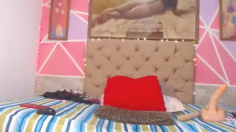 andrea ospina1 online show from 02/23/25, 03:40