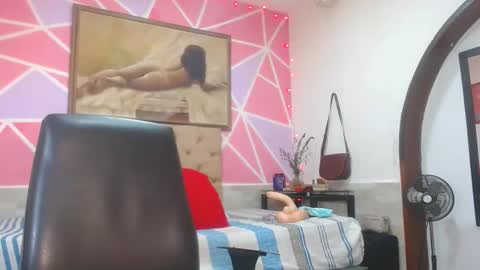 andrea ospina1 online show from 03/01/25, 06:43