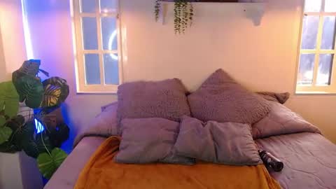 Snapshot of andrea_secret_ chatting on 07/03/26, 02:12 ANDREA online show from 07/03/26, 02:12