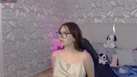 andrea_tay1 online show from 08/07/26, 11:56