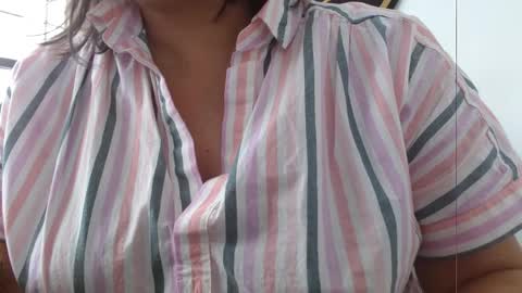 Snapshot of andrea_teacher chatting on 12/16/25, 07:52 Andrea Model trainer Luxury ST online show from 12/16/25, 07:52