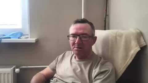 andreass60 online show from 04/22/26, 06:16