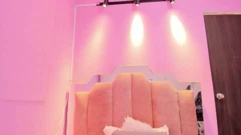 A n d r  e a S w e e t  online show from 02/10/26, 07:40