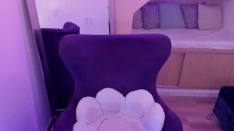 Snapshot of andrecastaneda chatting on 09/08/25, 07:35 Andre Castaneda online show from 09/08/25, 07:35