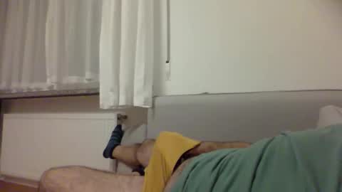 Snapshot of andrecool979 chatting on 11/26/25, 05:14 Andre online show from 11/26/25, 05:14