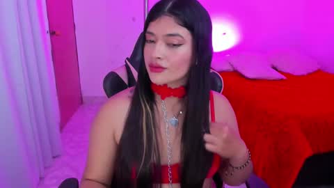 Snapshot of andreeart chatting on 03/08/25, 03:39 ig online show from 03/08/25, 03:39