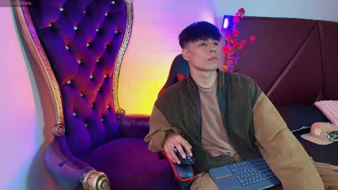 andreew_style_ online show from 04/01/26, 09:01