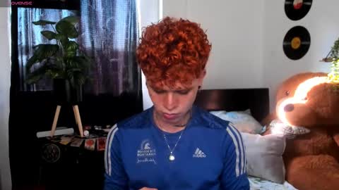 Snapshot of andreewwolffman chatting on 09/12/25, 12:38 Andrew online show from 09/12/25, 12:38