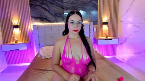 Andreina Fierro  Ig Andreinafierro26 online show from 05/18/26, 10:04