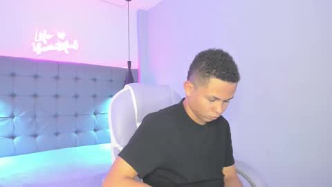 IM ANDRES online show from 11/21/25, 03:16