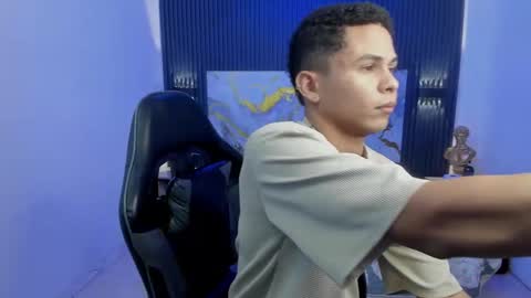 IM ANDRES online show from 04/08/26, 02:44