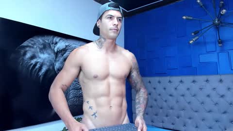 insta andres clark  online show from 02/14/26, 04:37