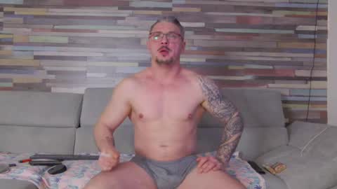 Snapshot of andres_dasli chatting on 02/19/25, 05:38 andres_dasli online show from 02/19/25, 05:38