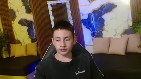 andres_tay online show from 04/12/26, 02:38