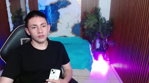andres_tay online show from 04/13/26, 03:01