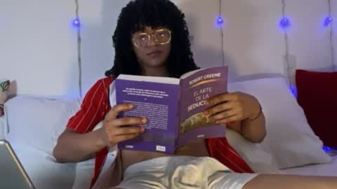 Snapshot of andres_troya chatting on 12/15/25, 02:27 andres online show from 12/15/25, 02:27