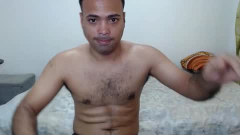 Snapshot of andresfern chatting on 04/12/26, 05:18 ANDRES online show from 04/12/26, 05:18