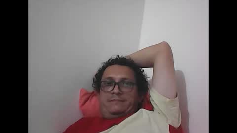 andresfloga online show from 12/01/25, 06:13