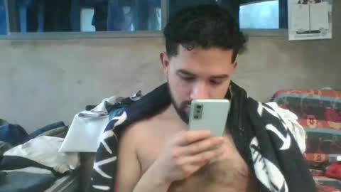 andresi00 online show from 12/05/25, 07:10