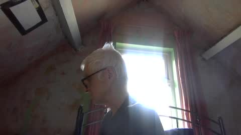 Andrew online show from 07/08/26, 10:42