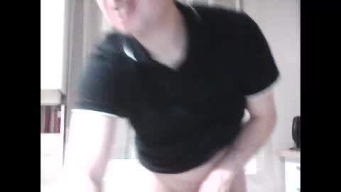 andrew3356577 online show from 01/01/25, 06:58