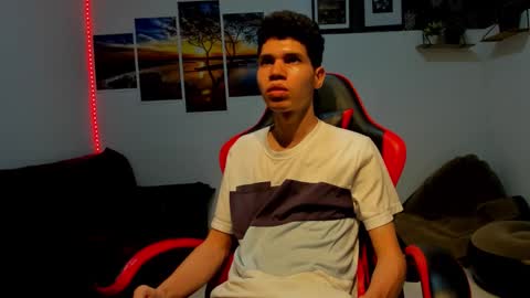 andrew_2811 online show from 10/02/25, 06:09