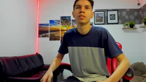 andrew_2811 online show from 10/05/25, 06:23