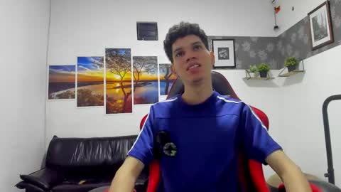 andrew_2811 online show from 11/21/25, 02:43