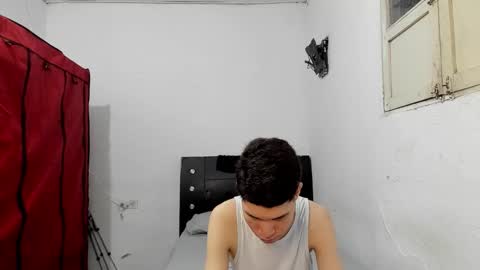 andrew_2811 online show from 01/18/26, 02:37