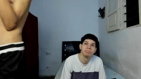 andrew_2811 online show from 05/16/26, 03:47