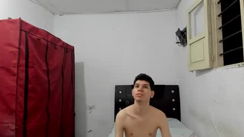 andrew_2811 online show from 05/16/26, 11:57