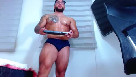 andrew_holden__ online show from 03/07/25, 10:54