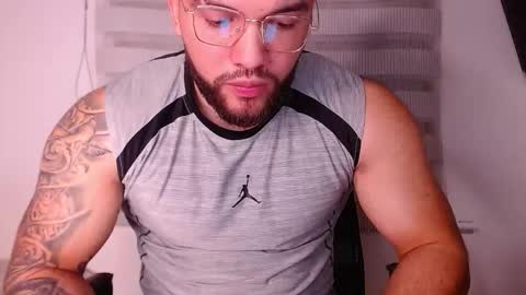 andrew_holden__ online show from 11/14/25, 11:35