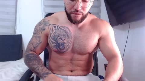 andrew_holden__ online show from 01/12/26, 11:32