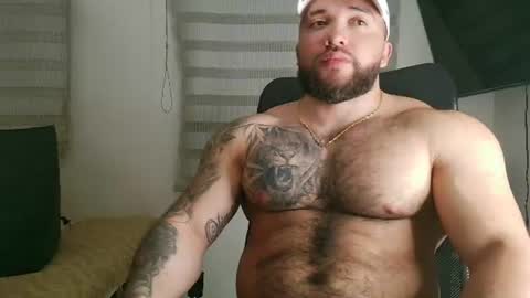 andrew_holden__ online show from 07/16/26, 01:33