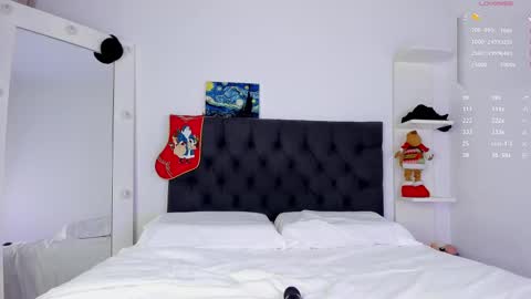 ---     online show from 12/08/24, 01:02