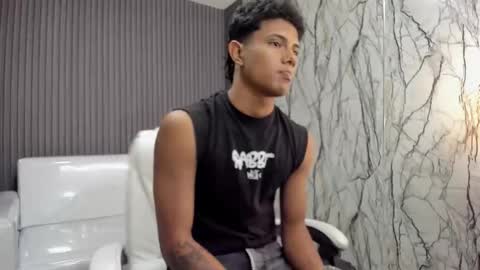 ANDREW online show from 12/19/25, 06:59