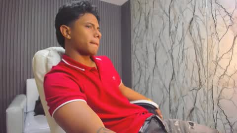 ANDREW online show from 01/08/26, 01:41