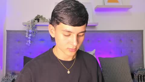 andrew restrepo online show from 05/09/26, 04:45