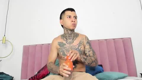 andrew_sanders69 online show from 01/17/26, 07:28