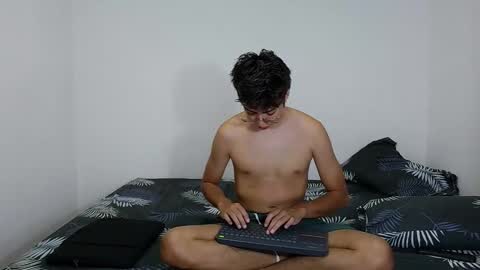 Andrew online show from 01/18/26, 01:59