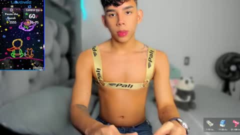 Snapshot of andrew_twink18 chatting on 02/14/25, 11:42 Andrew M. online show from 02/14/25, 11:42