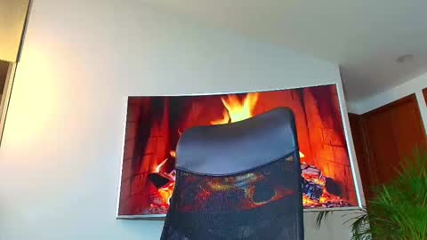 ANDREW WEST online show from 02/20/25, 12:25