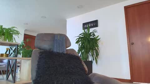 ANDREW WEST online show from 11/21/25, 01:21