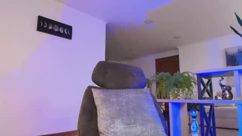 ANDREW WEST online show from 12/18/25, 08:48